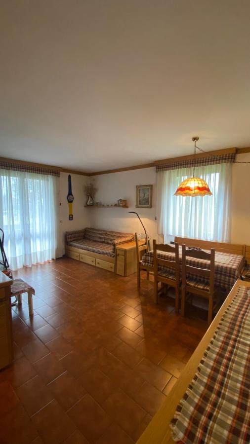Trilocale Accogliente Con Camino A Pochi Minuti Da Madonna Di Campiglio Lägenhet Spiazzo  Exteriör bild