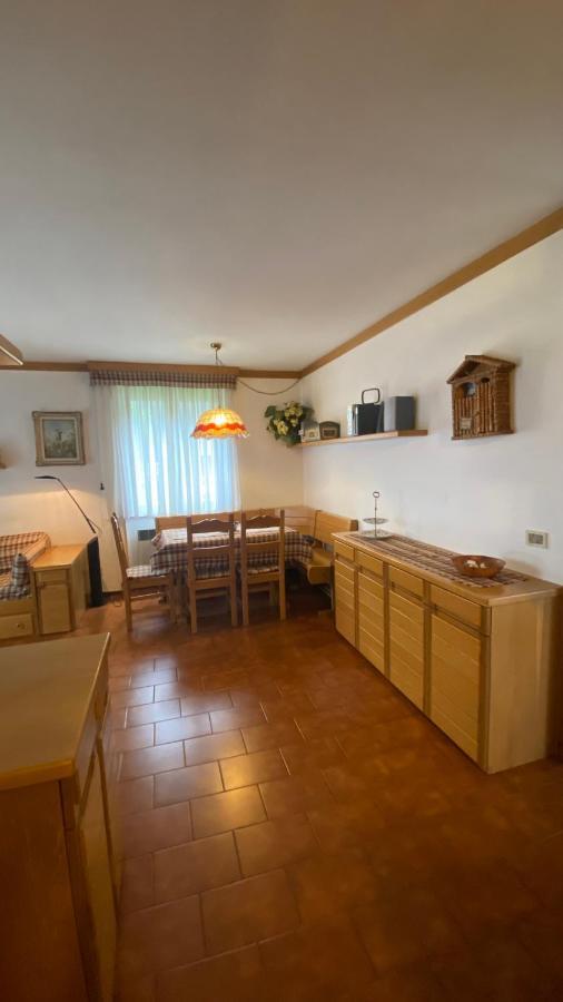 Trilocale Accogliente Con Camino A Pochi Minuti Da Madonna Di Campiglio Lägenhet Spiazzo  Exteriör bild